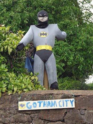 Batman. Beauchamp House